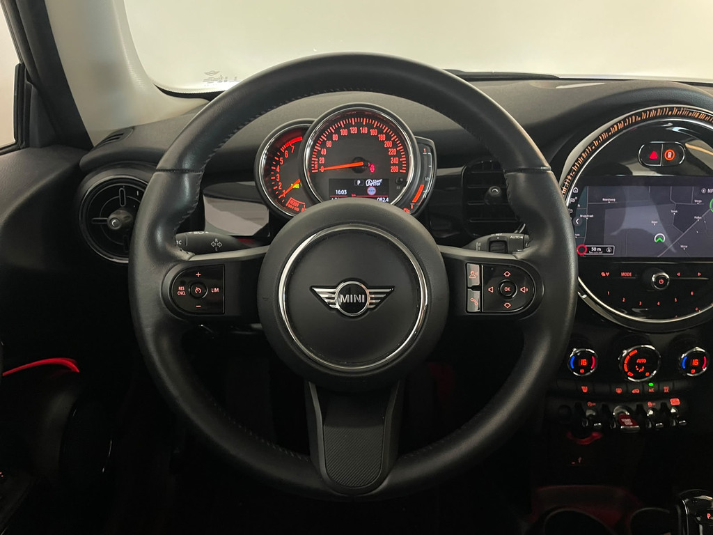 53567074-21.jpg